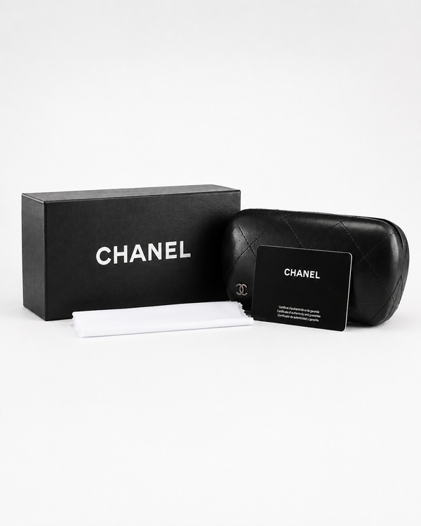 Chanel - Brand Box