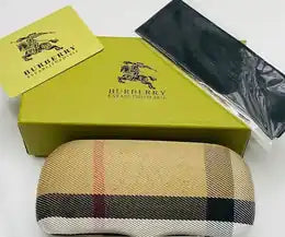 Burberry - Brand Box